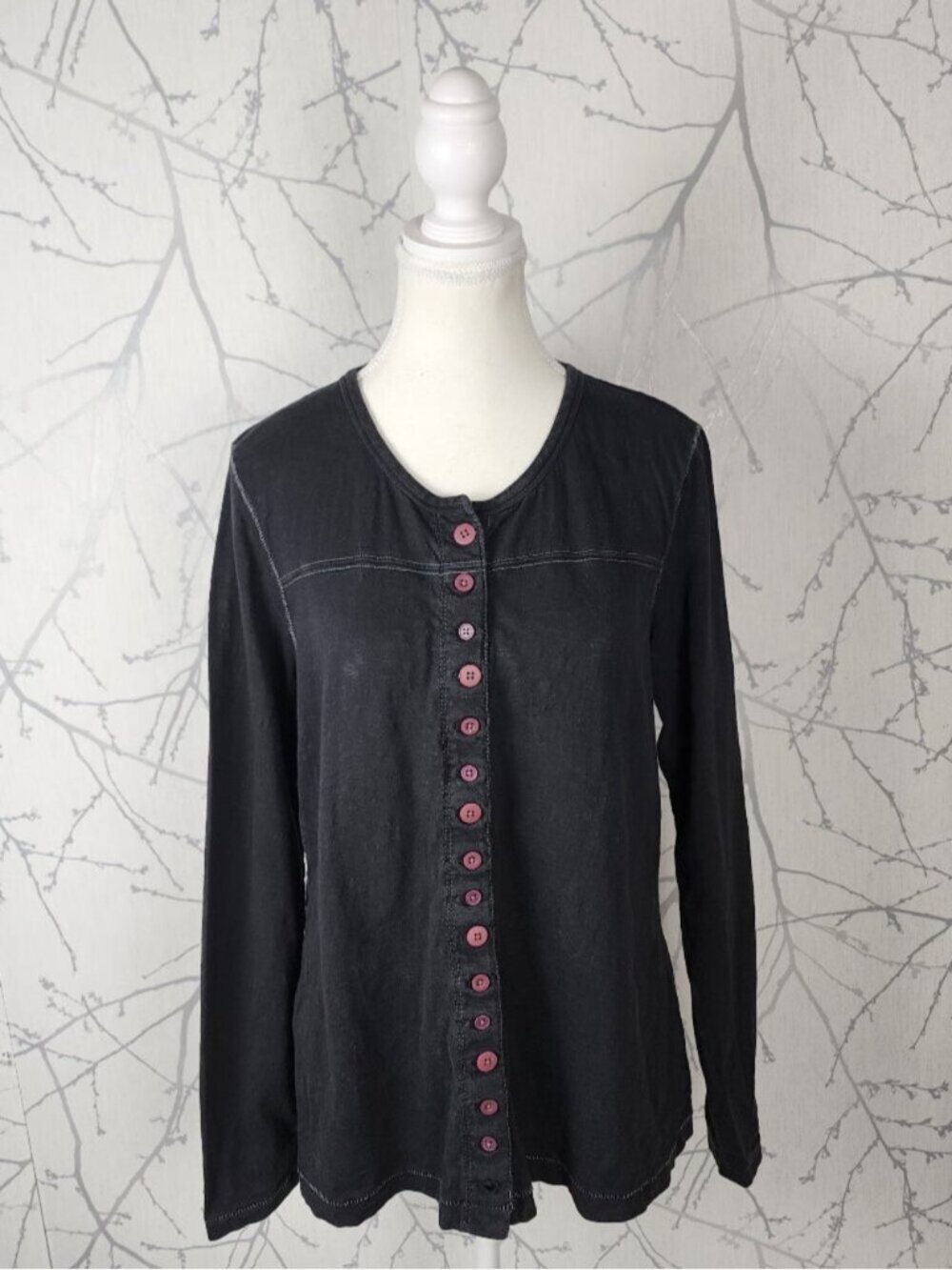 Aventura Black Organic Cotton Artsy Button Front Long Sleeve